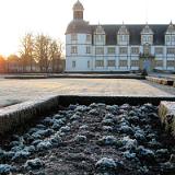 1201S 48 Schloss Neuhaus Jan 12